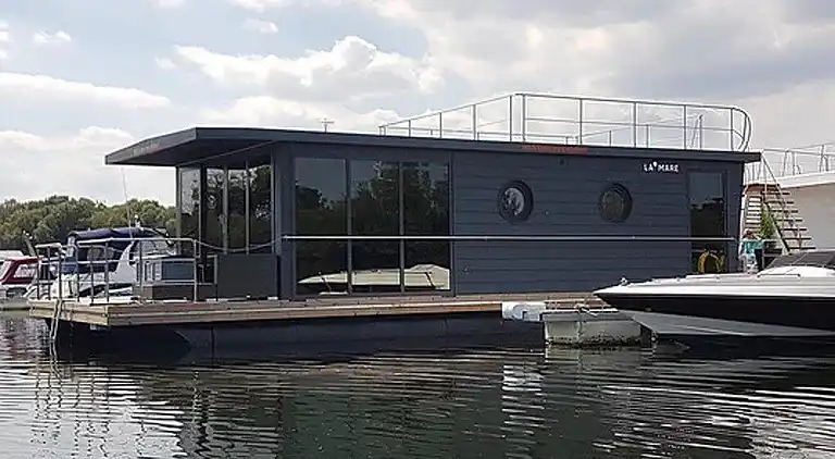 Sommerhus i Tingstadsvassen