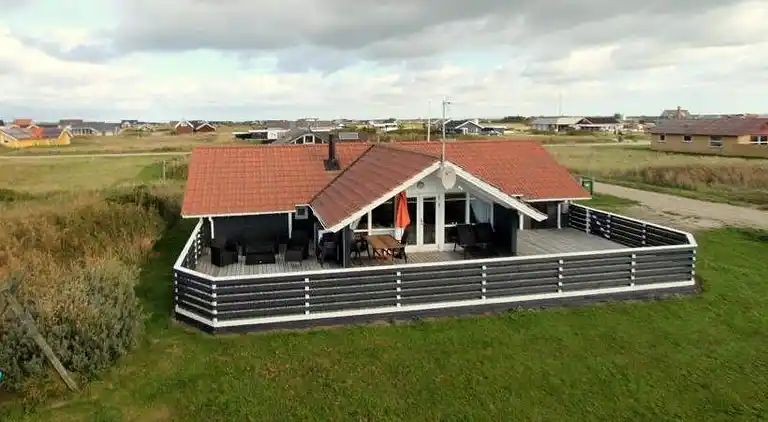 Sommerhus ved Vrist Strand