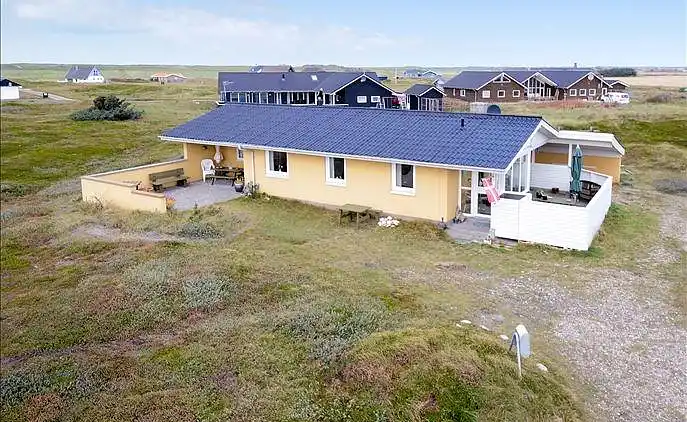 Sommerhus ved Vrist Strand