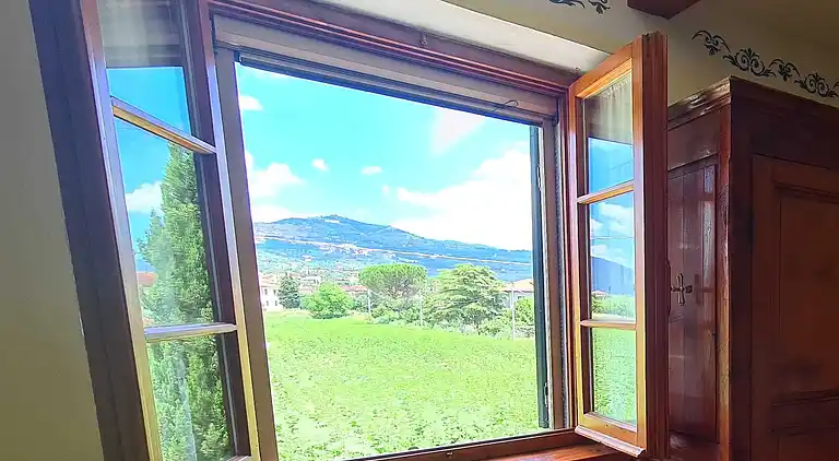 Farm house in Camucia