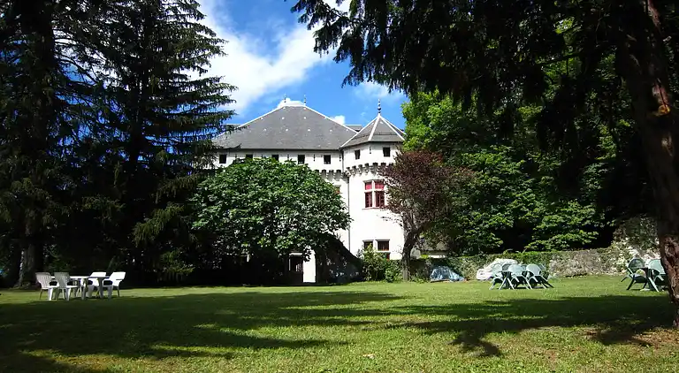 Castle in Serrières-en-Chautagne