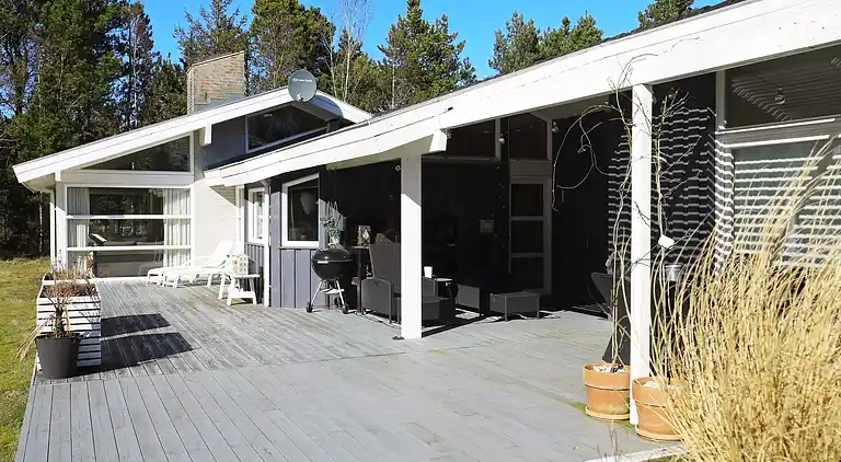 Sommerhus ved Bratten Strand