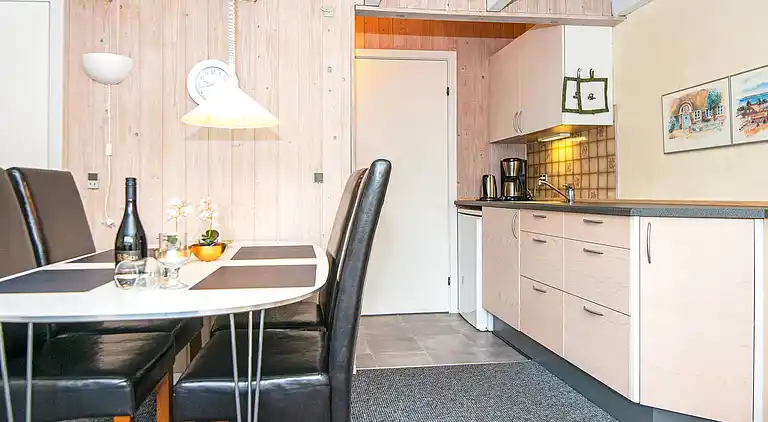 3 rom,2 nivå,Standard