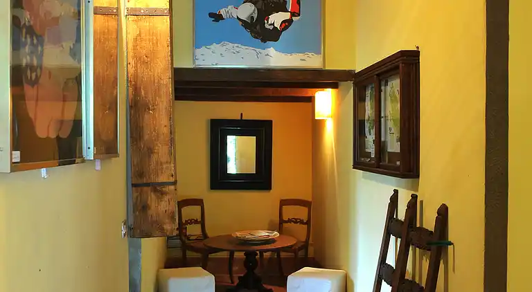 The farmhouse of the Caiano farm -  fenced garden