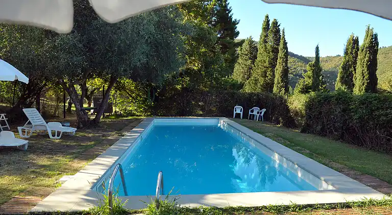 The farmhouse of the Caiano farm -  fenced garden
