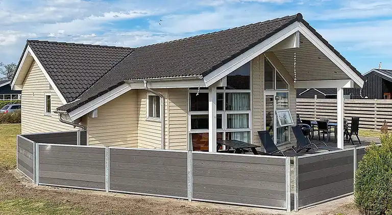 Holiday home in Grønninghoved Strand