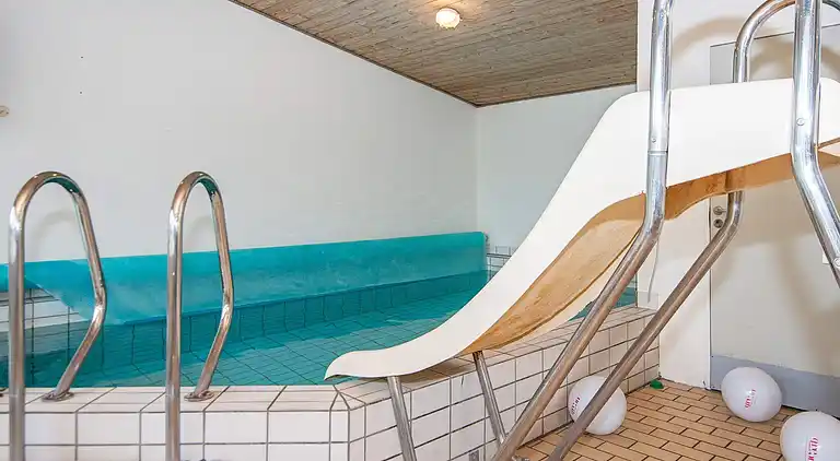 Sommerhus ved Øer Strand