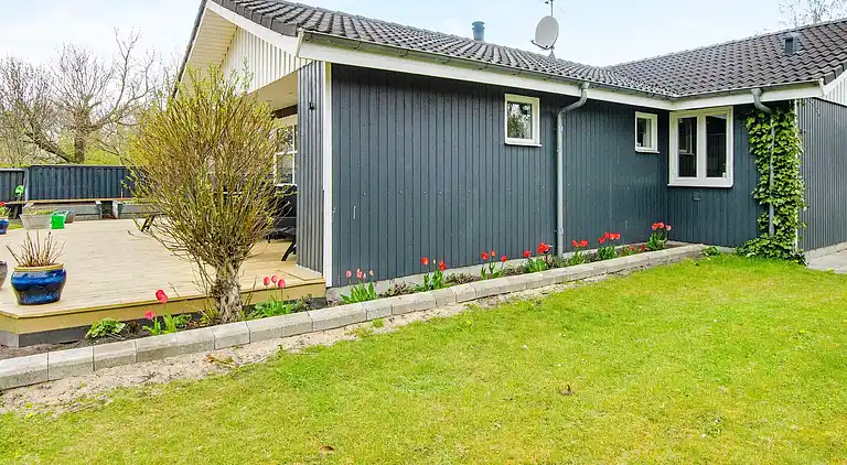 Holiday home in Fjellerup Strand