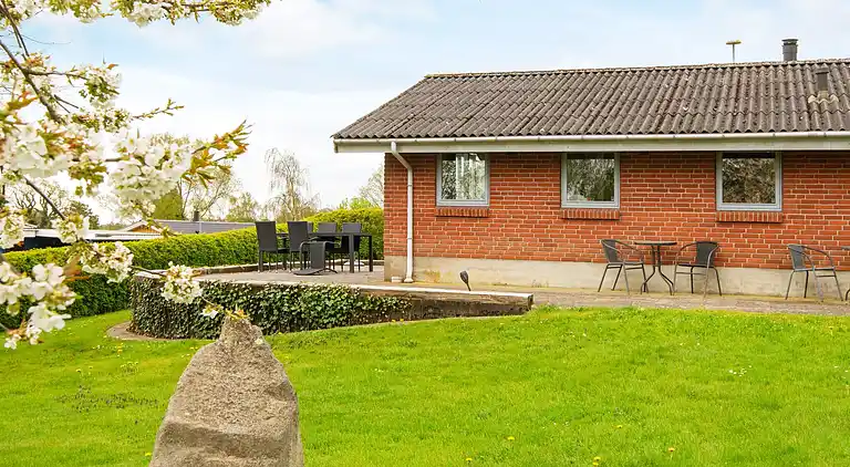 Semesterbostad vid Hejlsminde Strand