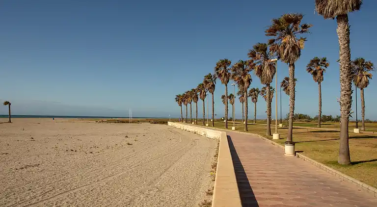 Apartment in Roquetas de Mar