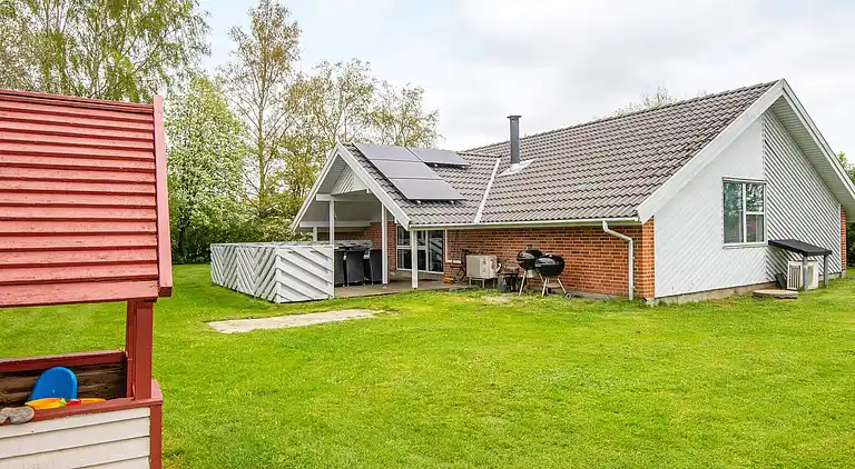 Holiday home in Pøt Strandby
