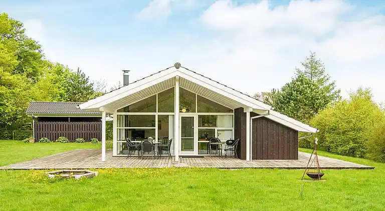 Holiday home in Fjellerup Strand