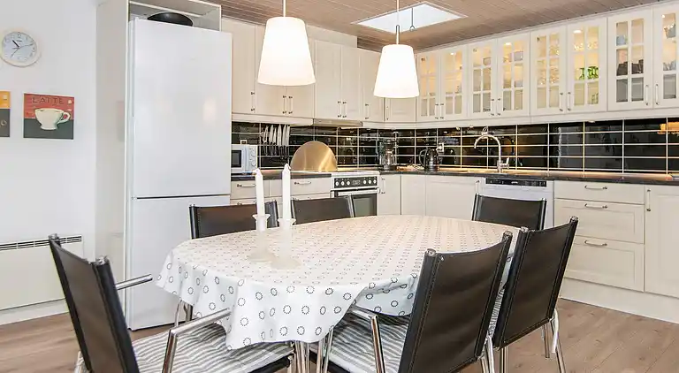 Sommerhus ved Øer Strand