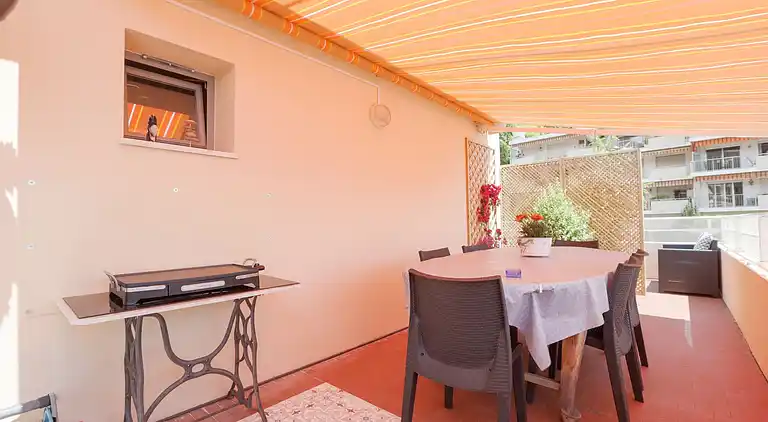 Apartment in Menton