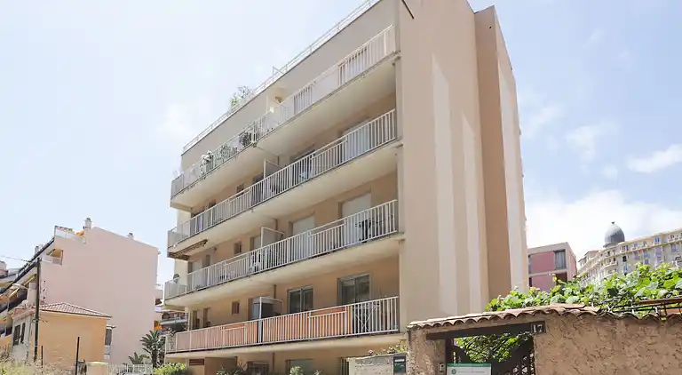 Apartment in Menton