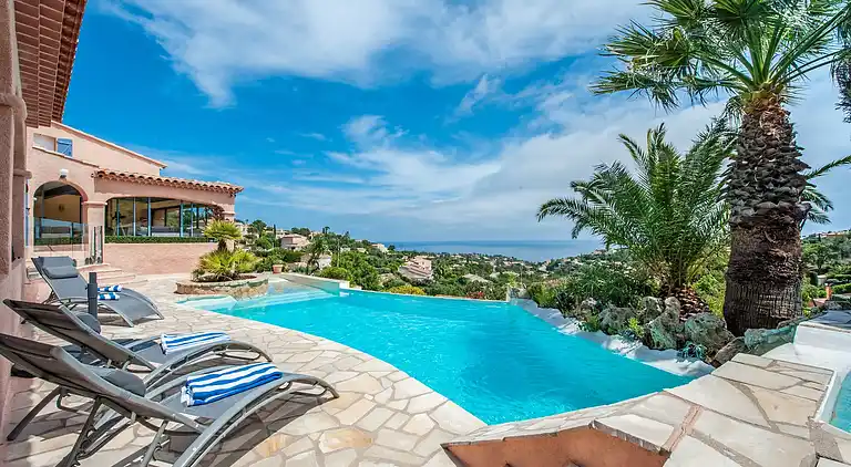 Villa in Saint-Aygulf