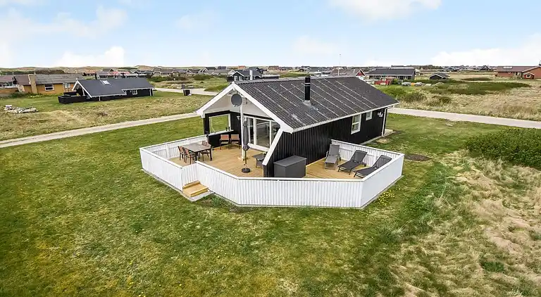 Sommerhus ved Vrist Strand