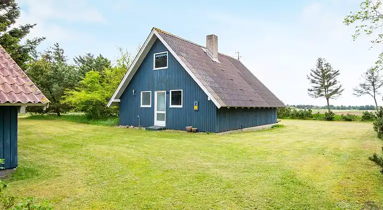 Holiday home in Lodbjerg Hede