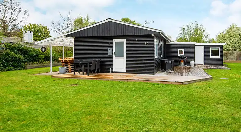 Sommerhus ved Fjellerup Strand