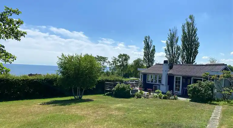 Beautiful summer house on Bornholm with sea view