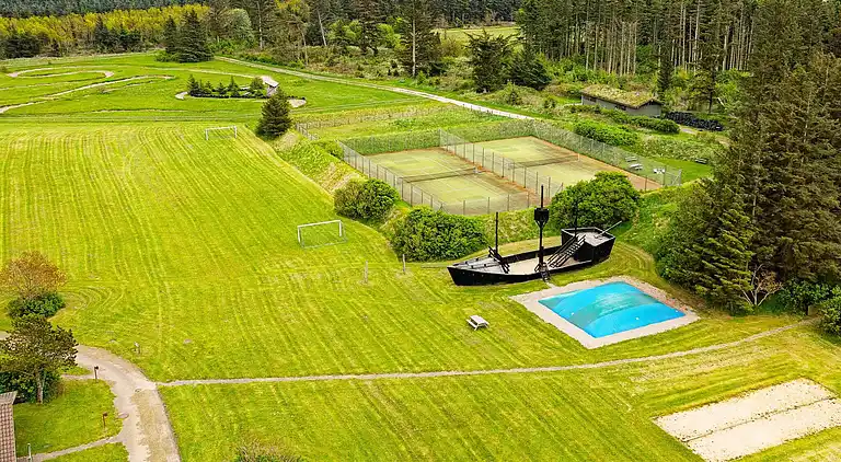 A-3½ room,renovated,close to beach