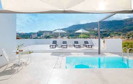 Beach Villa Paradiso II with private pool