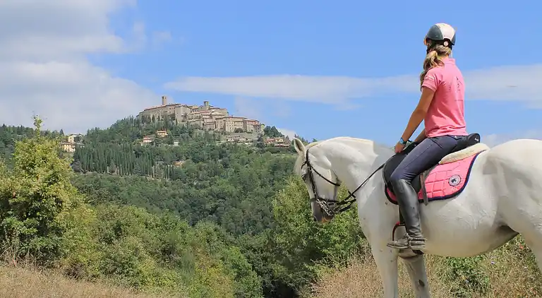 Gårdhus i Monte Santa Maria Tiberina