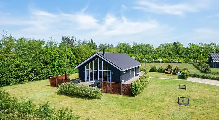 Sommerhus ved Skaven Strand
