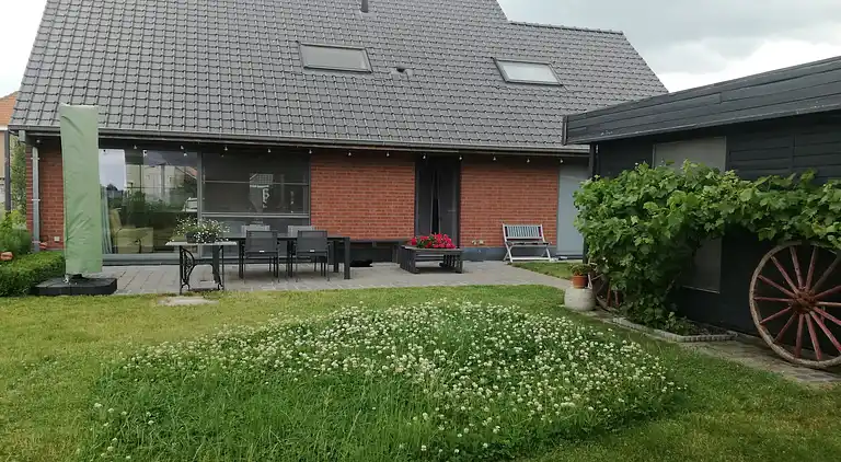 Holiday home in Gijverinkhove