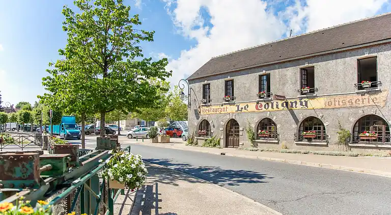 Holiday home in Adon