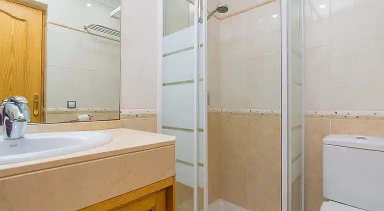 Manor house in Urbanització Can Sionet