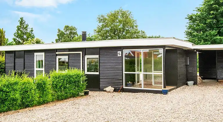 Holiday home in Hejlsminde Strand