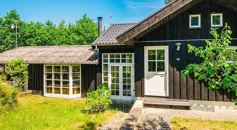 Holiday home in Allingåbro