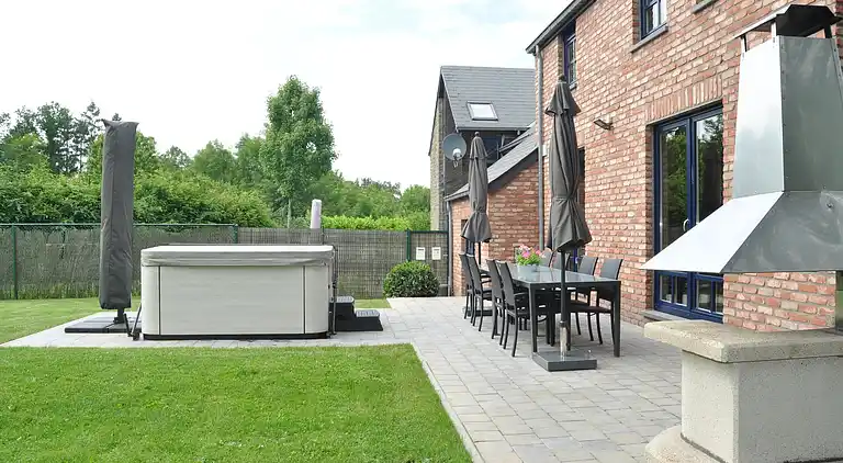 Holiday home in Bomal