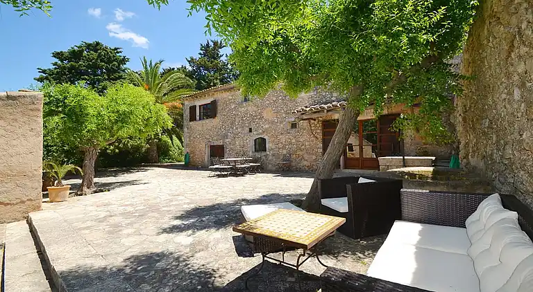 Semesterbostad i Búger