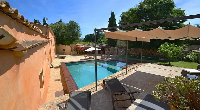 Manor house in Ullaró