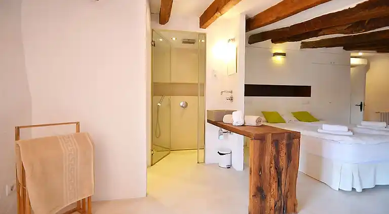 Semesterbostad i Búger