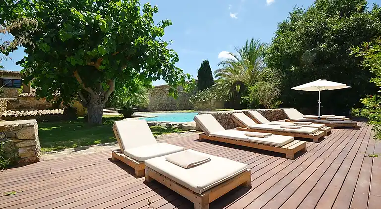 Semesterbostad i Búger