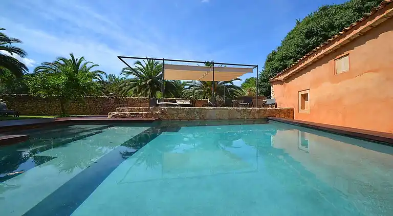 Manor house in Ullaró