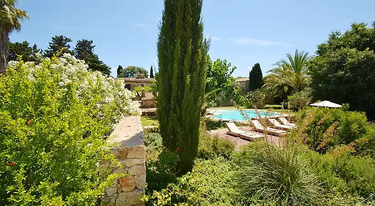 Semesterbostad i Búger