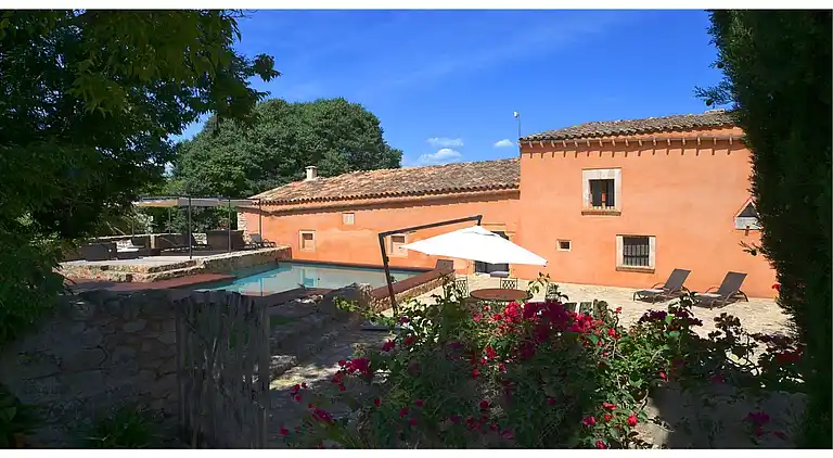 Manor house in Ullaró