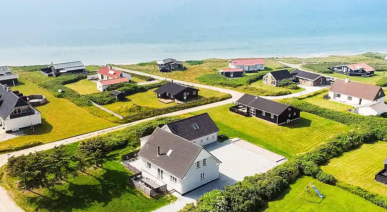 Sommerhus ved Nr Lyngby Strand