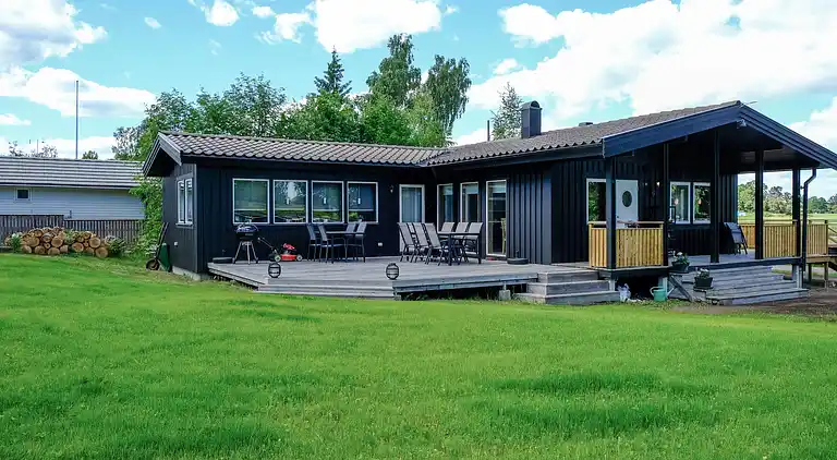 Holiday home in Mönsterås S