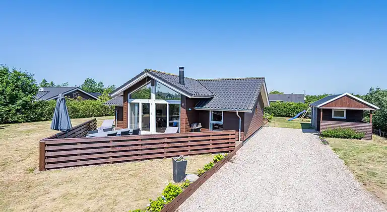 Sommerhus ved Skaven Strand