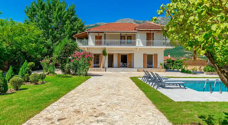 Villa Agricola with private swimming pool