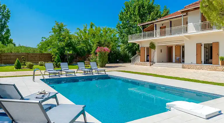 Villa Agricola with private swimming pool