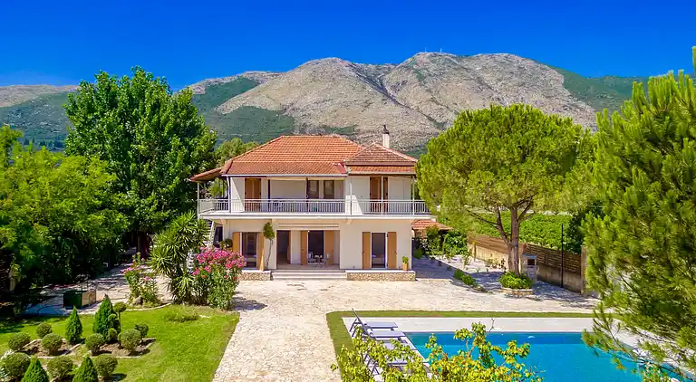 Villa Agricola with private swimming pool