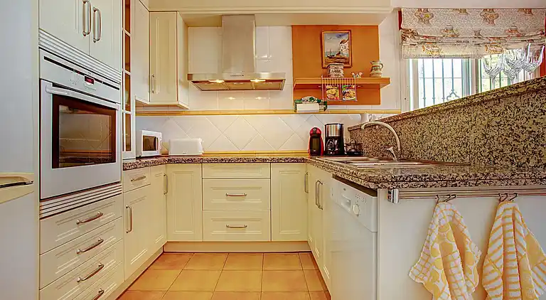 Holiday home in Caleta-La Guardia