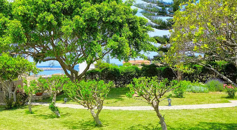 Villa Karteros with private swimming pool