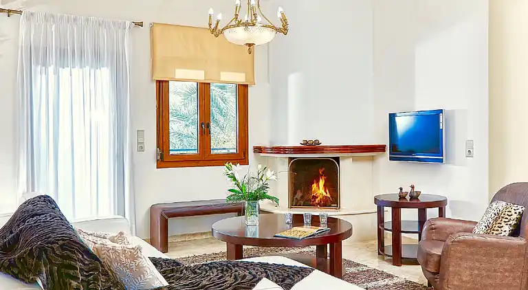 Villa Karteros with private swimming pool